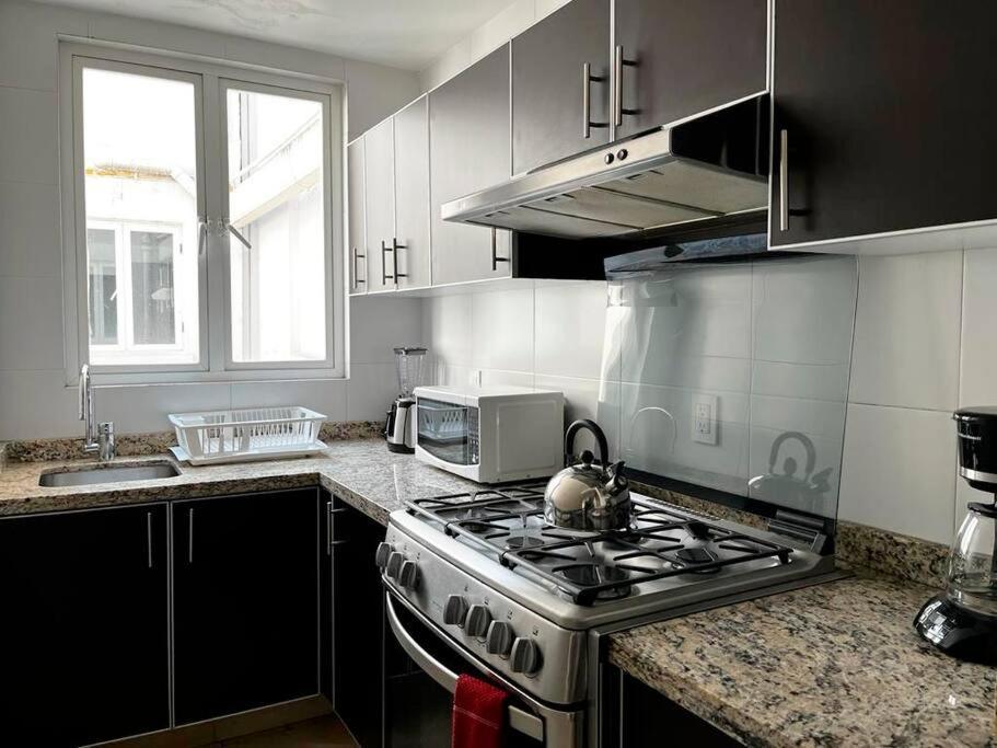 Condesa Residence Campeche 9 Comfortable 2 Bedroom, 1 Bath Retreat Featuring Generous Spaces Mexico City Exterior photo